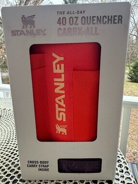 Stanley Tigerlilly/Plum 40 oz Quencher Carry-All Crossbody